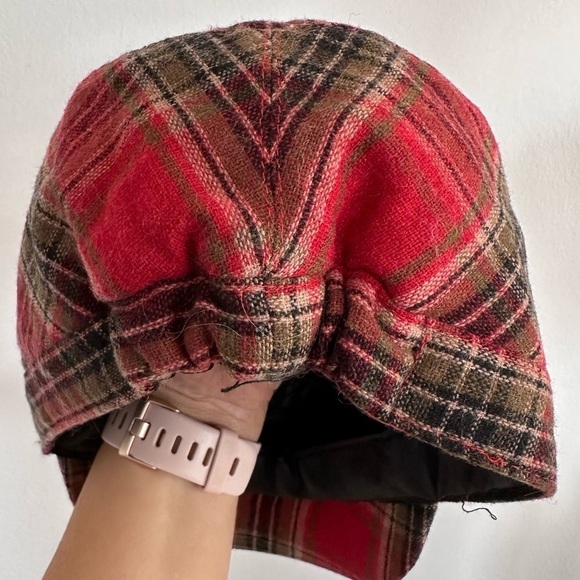 Red plaid wool blend newsboy cap hat - Picture 4 of 5